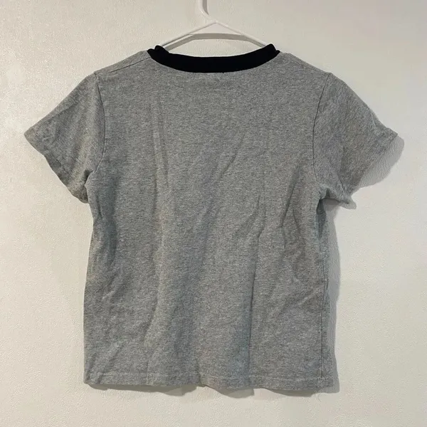 Brandy Melville New York Graphic Baby Tee Gray Ringer Crop Top One Size - Image 4