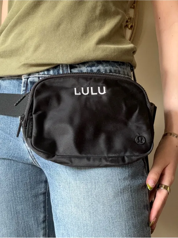 Lululemon Black Everywhere Belt Bag - Image 6
