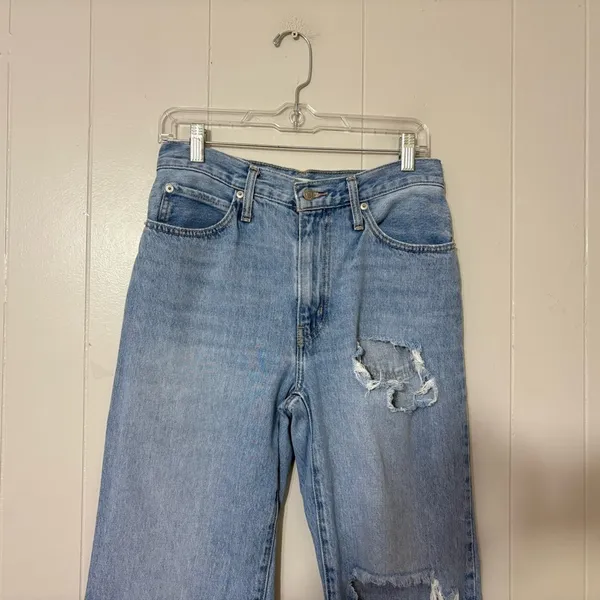 Levi’s ‘94 Baggy Jeans Women’s Size 27 High Rise Light Wash Distressed Straight - Image 3