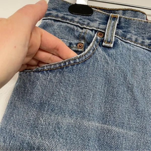 Levi’s Vintage 550 Classic Relaxed Straight Leg Jeans Womens 12 Blue 90s Denim - Image 3