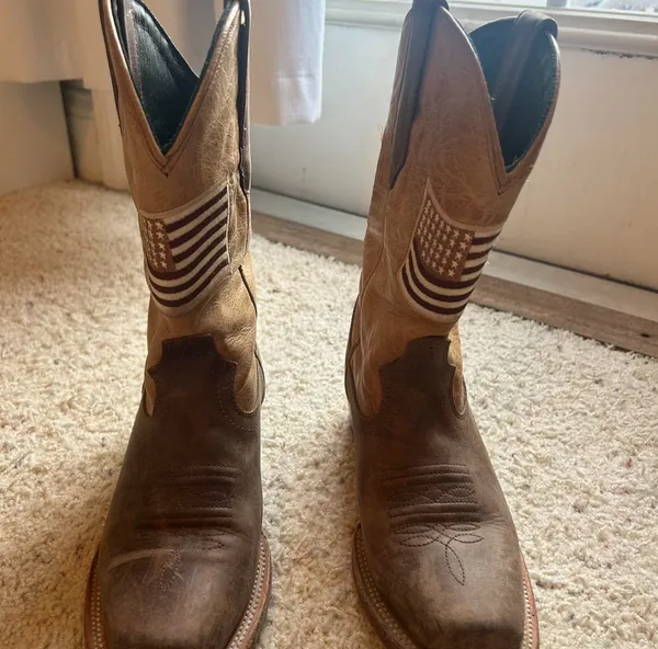 J.B. Dillon American flag cowgirl boots - Image 2