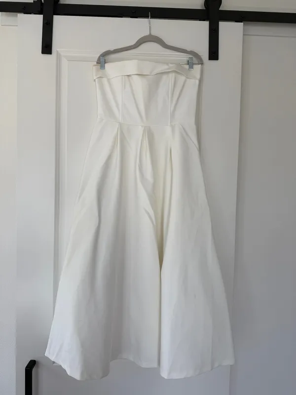 Club L Annalise London Dress - Image 3