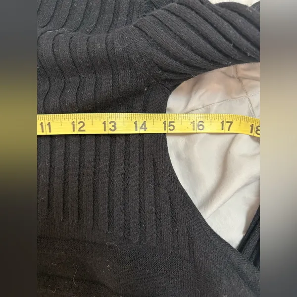 Opening‎ Ceremony Merino Wool Black Knit Sweater Size Small EUC - Image 5