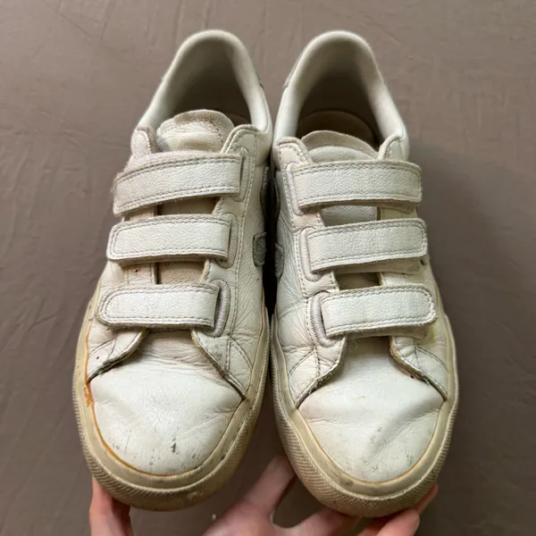 Veja RECIFE LEATHER Velcro Sneakers - Image 3