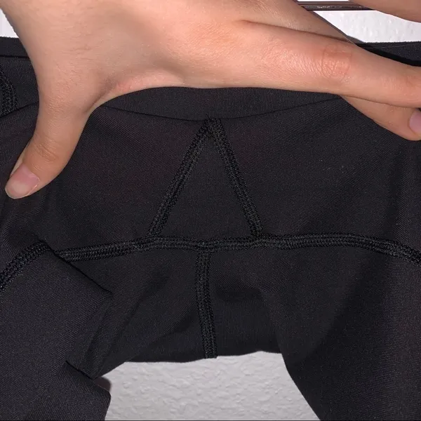 Lululemon‎ Make A Move Tight Size 4 - Image 7