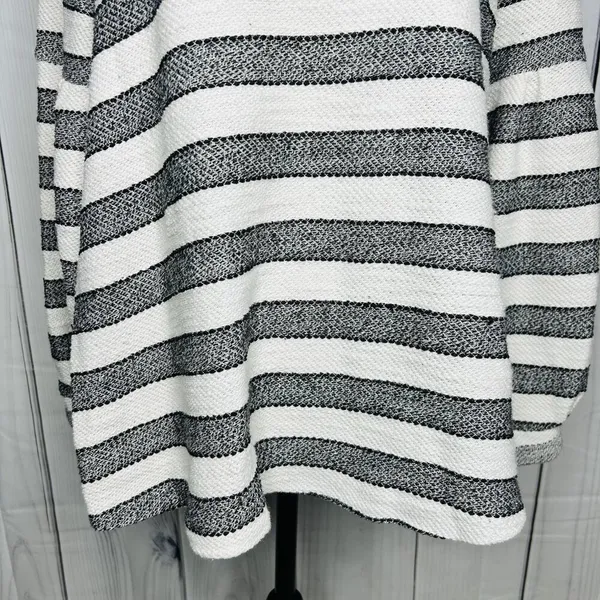 Style & Co Sweater Size L Black White Striped Long Sleeve Woven Knit - Image 3