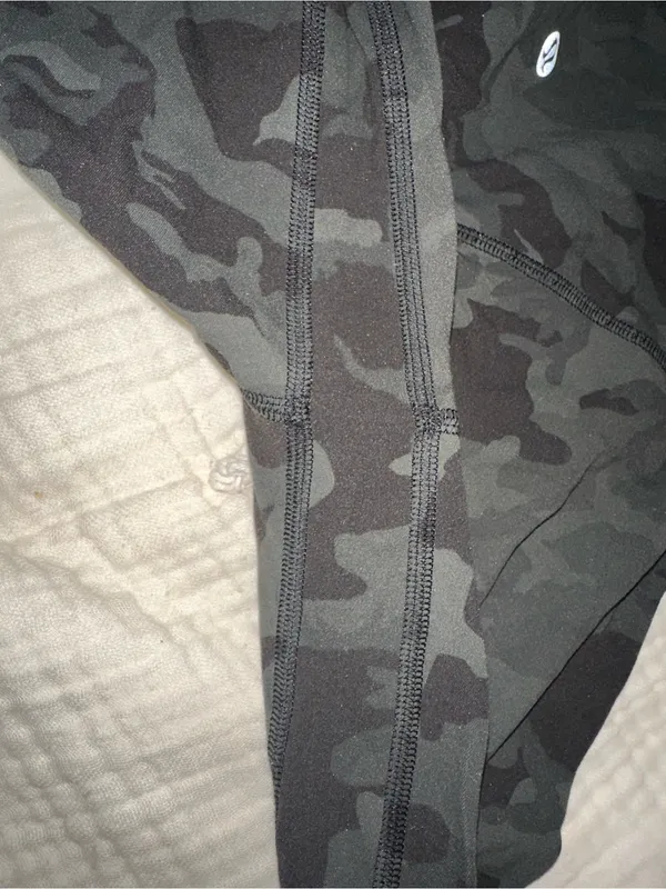 Lululemon Align Pant *Full Length Leggings size 4 - Image 4