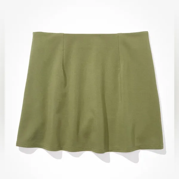 American Eagle It Knit Skort in Olive Moss Size Medium New with tag - Image 5