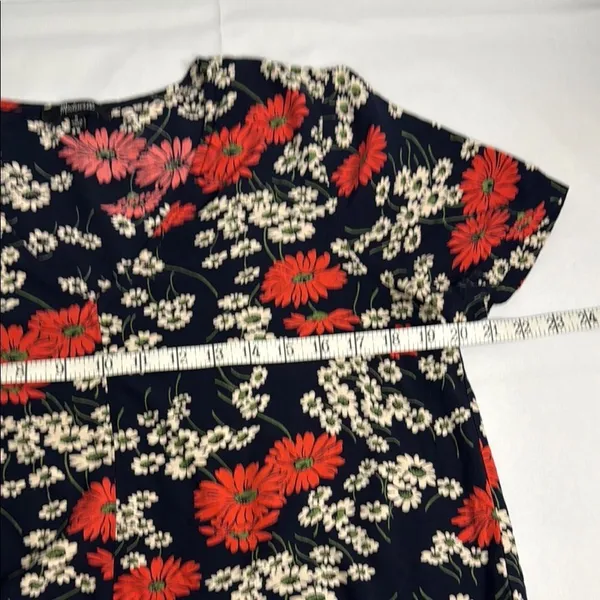 Madewell Black and Red Tie Front Blouse with Peter Pan Collar - Image 5