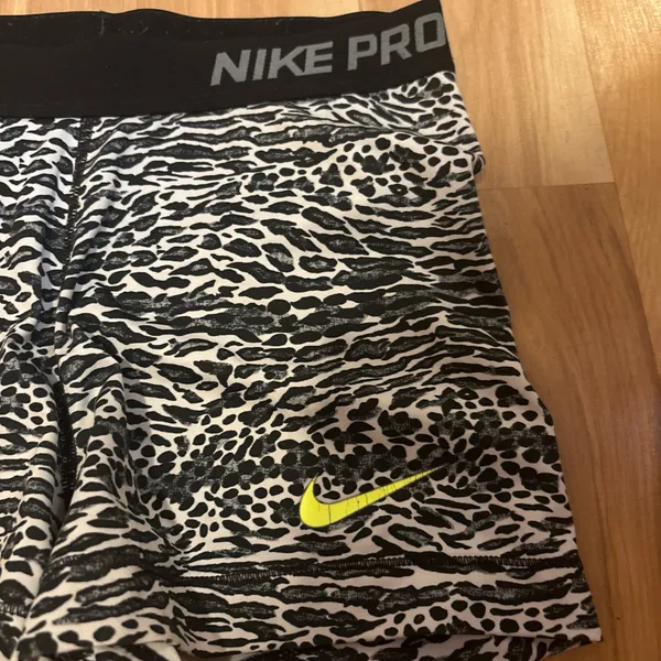 Nike Pro Spandex - Image 2
