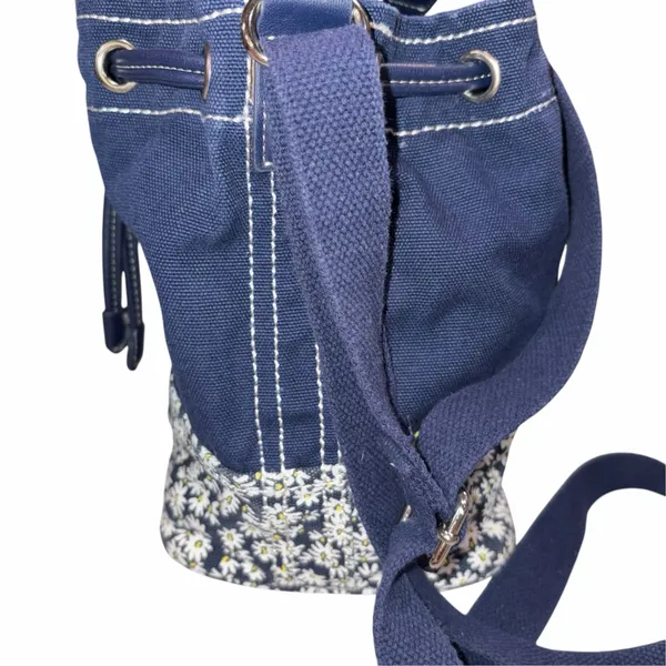 Lands’ End Navy Blue Canvas Daisy Drawstring Bucket Bag Shoulder Bag Crossbody - Image 2
