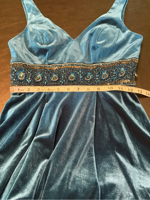 Lucci Lu V-Neck Teal Velvet Mini Dress with Beaded Waist size 4 NWT* - Image 9