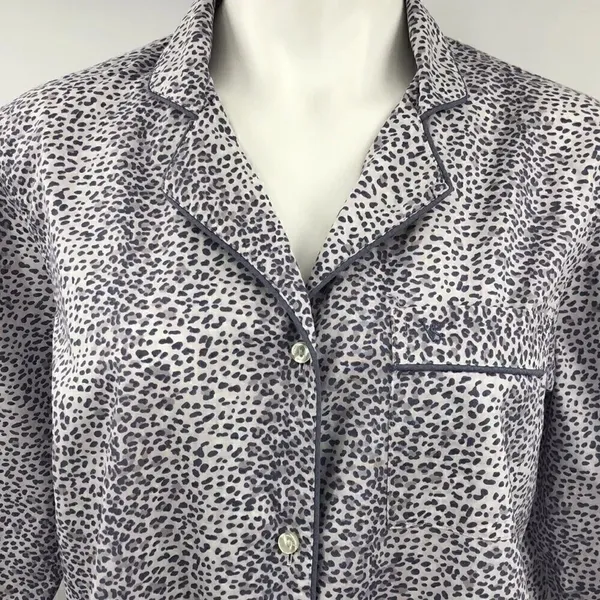 Victoria’s Secret XS long sleeve button pajama top - Image 2