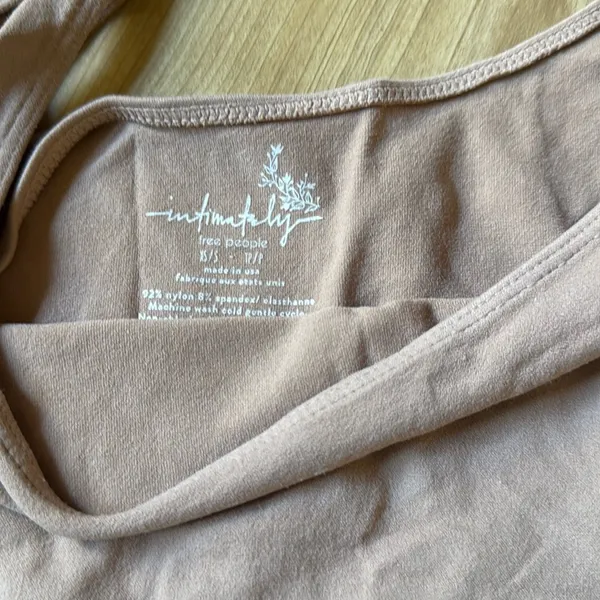 Tan Cropped Tank Top - Image 2