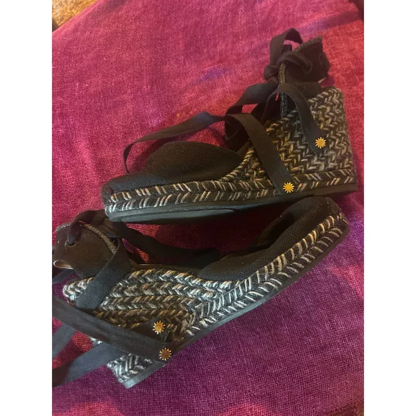 STUART WEITZMAN Marguerita Black Ankle Wrap Wedge Sandal Espadrille Shoes 5.5 36 - Image 3