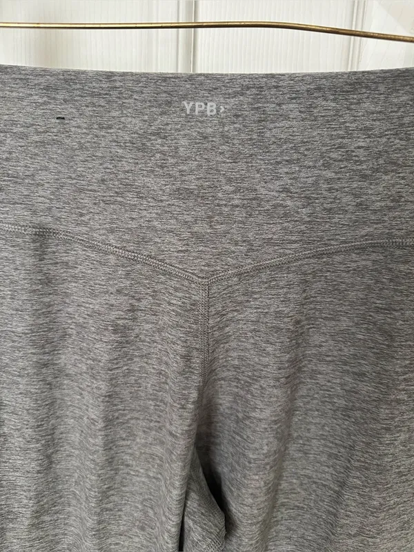 YPB Everyday Soft Flare Leggings Heather Gray size medium - Image 4
