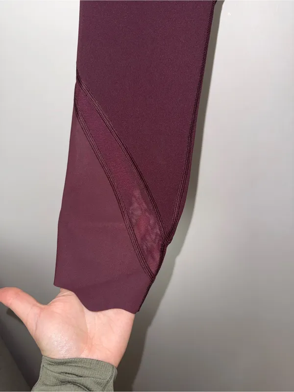 Lululemon Wunder Under Leggings - Image 2