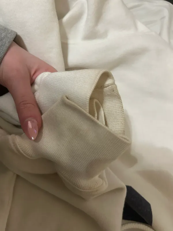 Brandy Melville Hoodie - Image 3