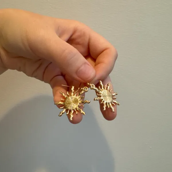 Rapunzel Halloween Sun Earrings for Tangled Costume - Image 4