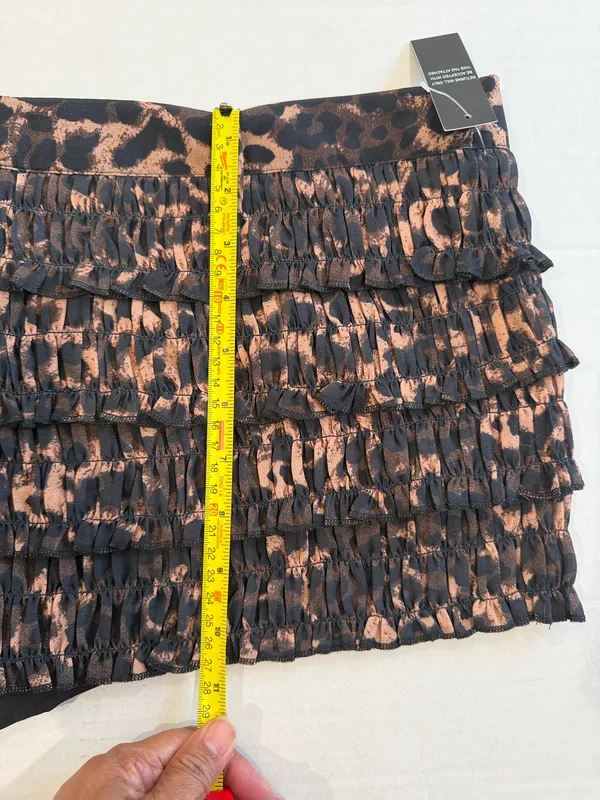 Revolve mini skirt - Image 8