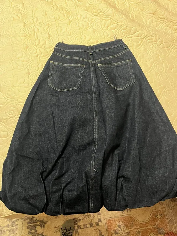 ZARA Bubble Dark Wash Jean skirt - Image 5