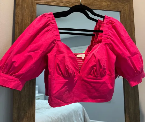 Revolve Hot Pink Puff Sleeve Crop Top - Image 2