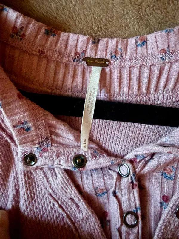 Free People Long Sleeve - Image 3