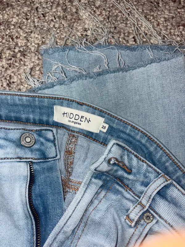 Hidden Jeans open hem jeans - Image 3