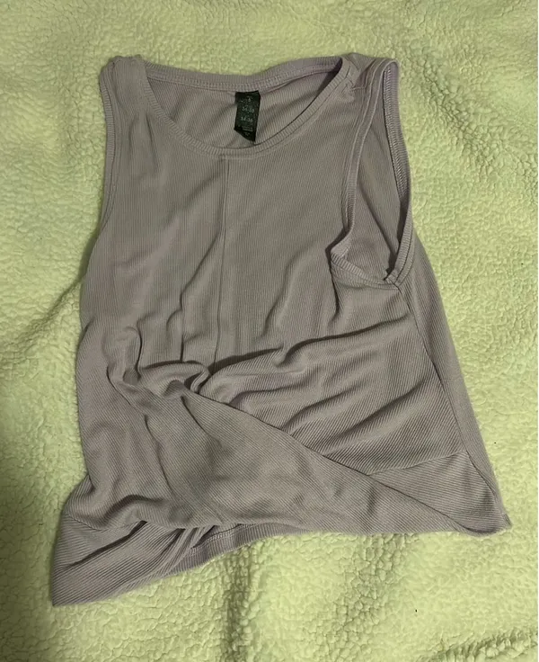 Zobha Purple tank top - Image 2