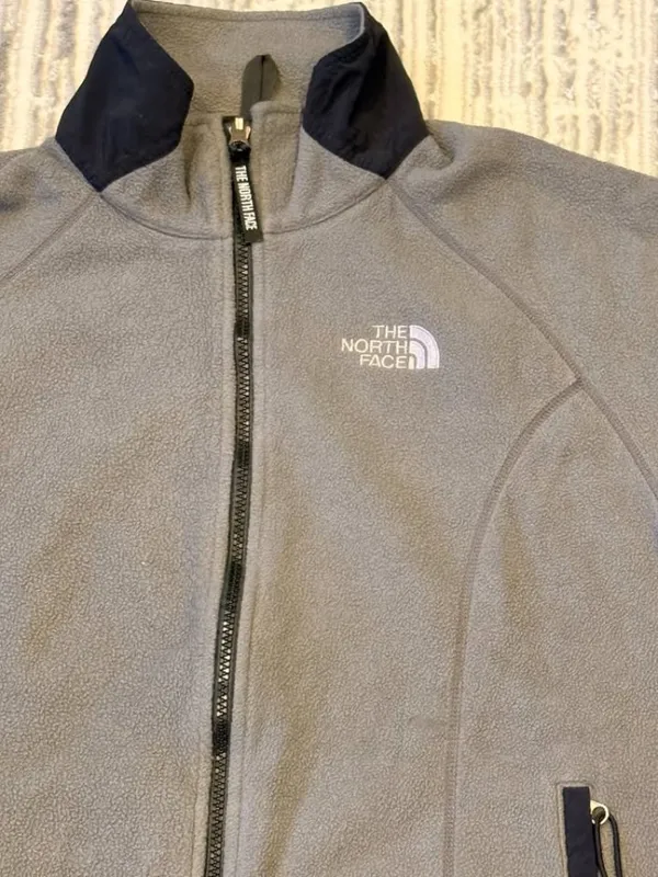 The North Face women's large gray/black fleece jacket - Image 4