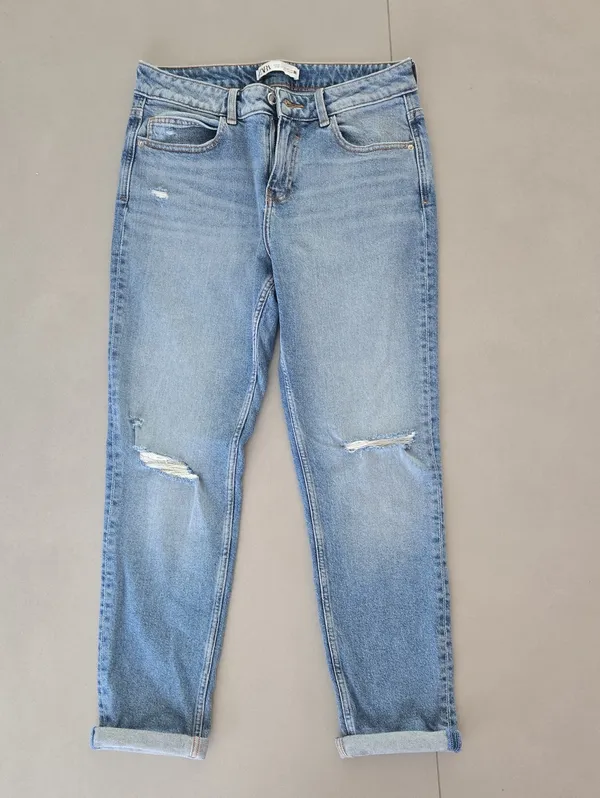 Zara Light Blue Distressed Boyfriend Jeans Size 4 - Image 2