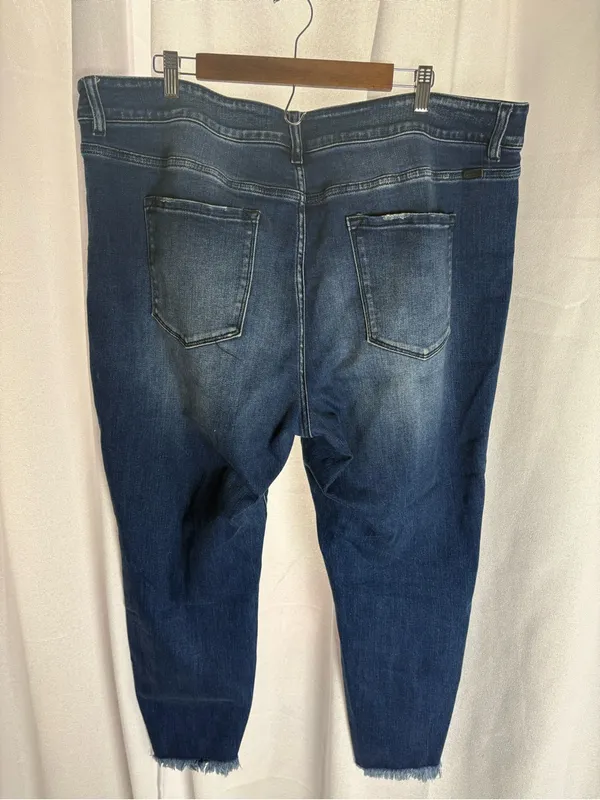 KANCAN Maurice’s Plus Size 24 Medium Wash Distressed Jeans EUC Blue - Image 5