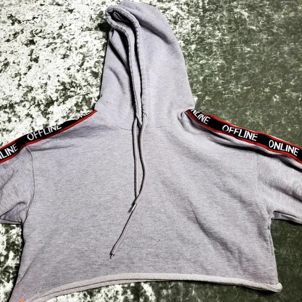 Forever 21 Gray‎ Cropped Hoodie - Image 3