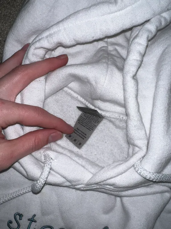 White Sweatshirt Size M - Image 2