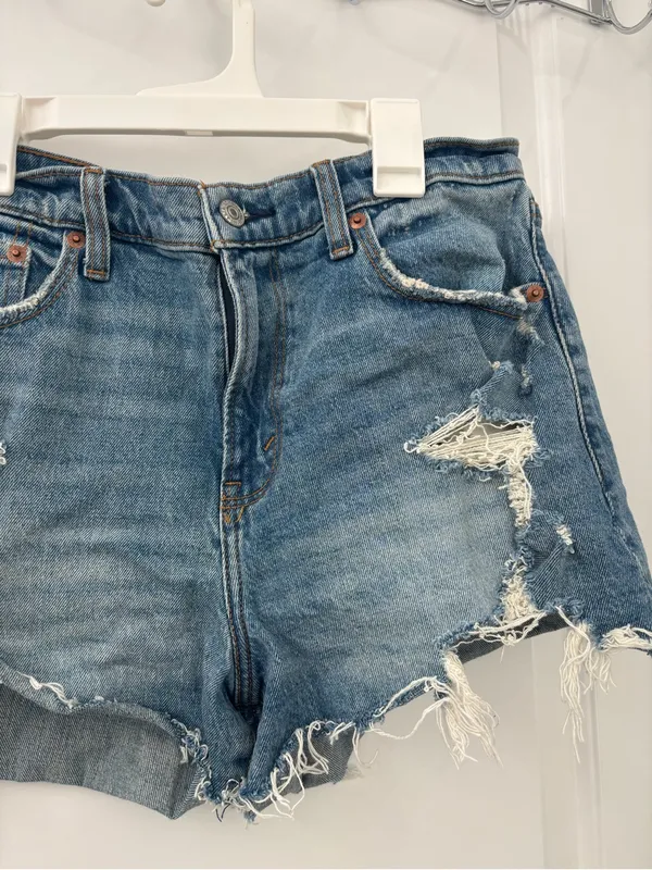 Abercrombie & fitch the mom short mid rise curve love 8/29 - Image 4
