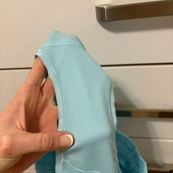 Lululemon Hotty Hot Shorts Long 4" Hydra Blue - Image 5