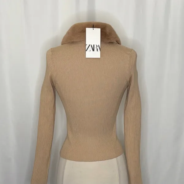NWT!! ZARA Faux Fur Lapel Knit Sweater Tan‎ Light Brown Zipper Pullover Small - Image 9