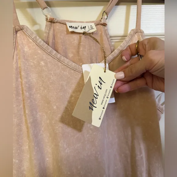 Boutique nwt fp casual tan romper spring classic active M $55 lounge - Image 7
