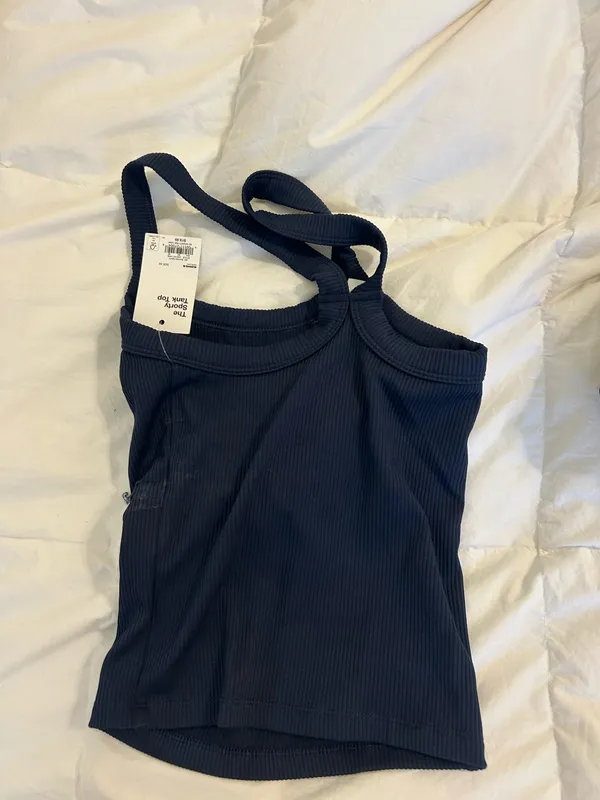 Navy blue sporty top - Image 2