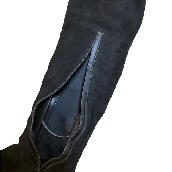 Suede over the knee boots. Black. Size 8 - Image 10