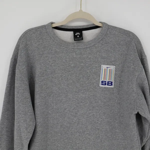 Nike SB Striped Skate Crewneck Sweatshirt Size Small Grey Men's Classic Minimal‎ - Image 2