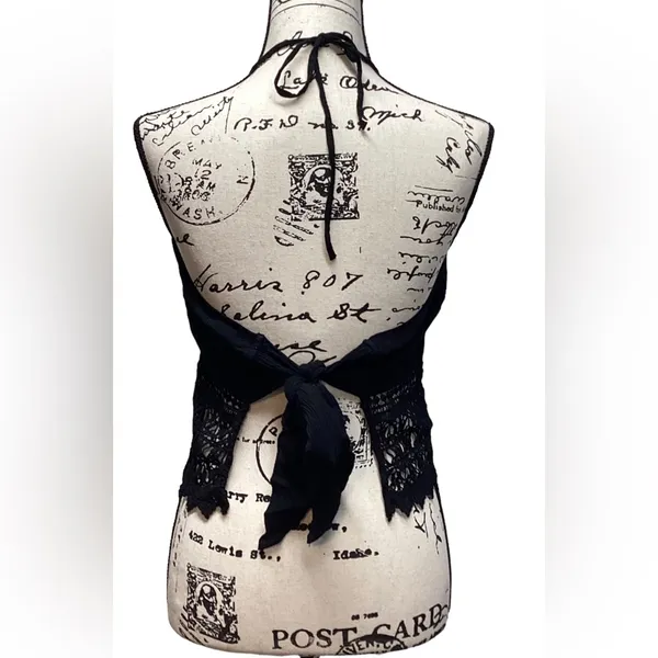 American Eagle Boho tie Back halter top Black. Size Medium - Image 2