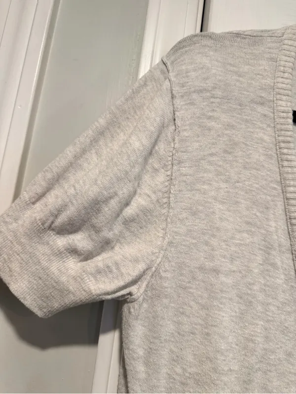 Banana Republic Size XL Light Gray 100% Cotton Short Sleeve Button Cardigan - Image 2
