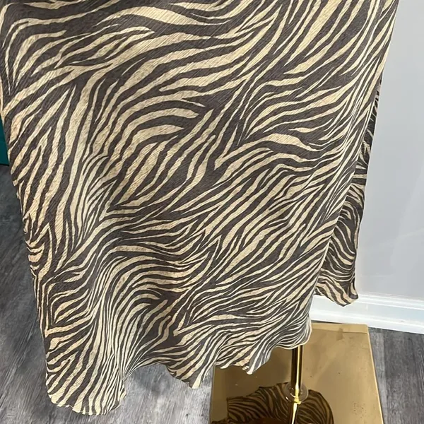 ASTR NWOT Flutter Sleeve Open Back Midi Dress Zebra - S ($99) - Image 5