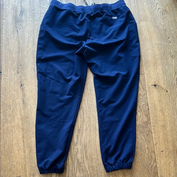 Figs Blue jogger Pants with Elastic Cuffs and Drawstring Waist XL‎ - Image 4