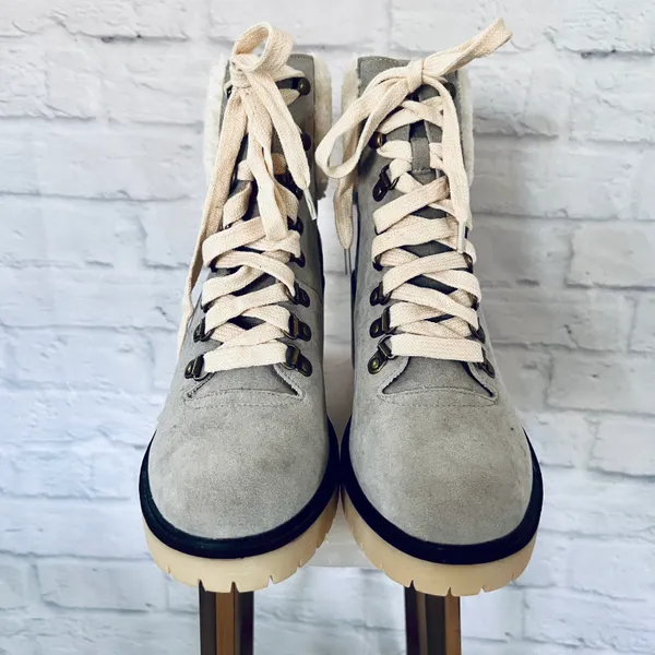 NEW Grey Sherpa Boots Gray Size 6.5 - Image 4
