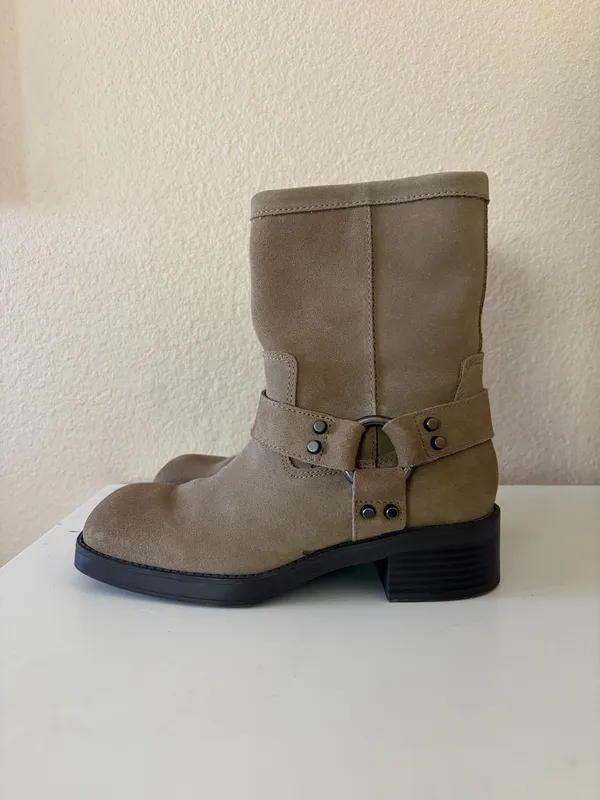 Zara Suede Leather Boots with Strap - Image 3