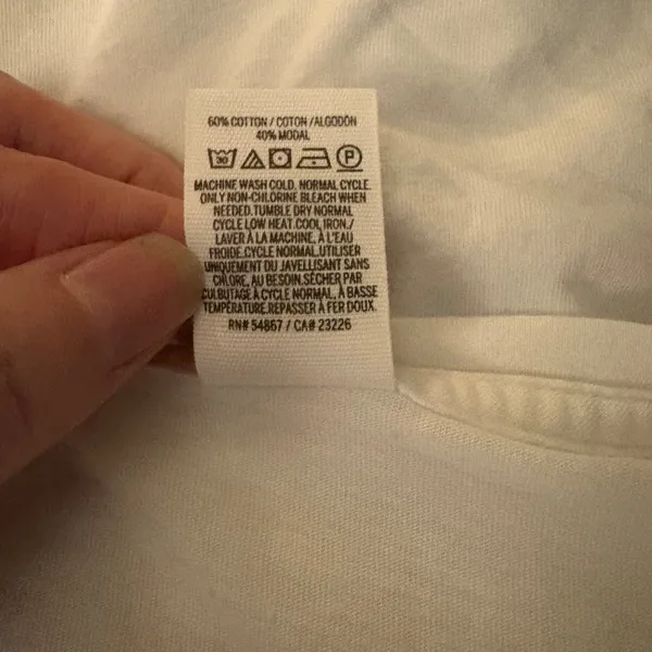 Victoria's Secret Pink White Long Sleeve Sleep Tee size M - Image 4