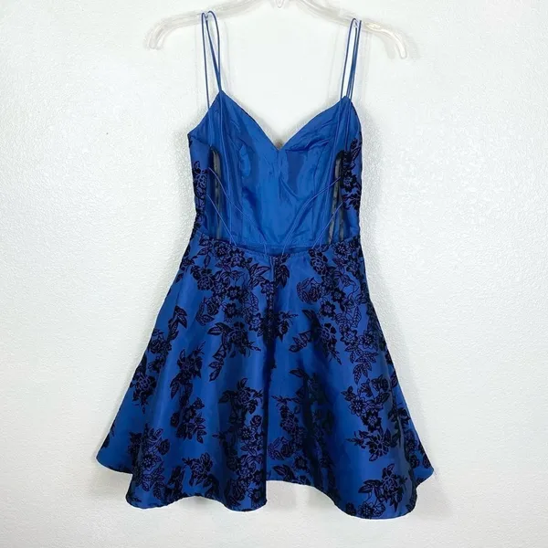 B. Darlin Blue & Black Floral Velvet Open Back A Line Dress - Image 3