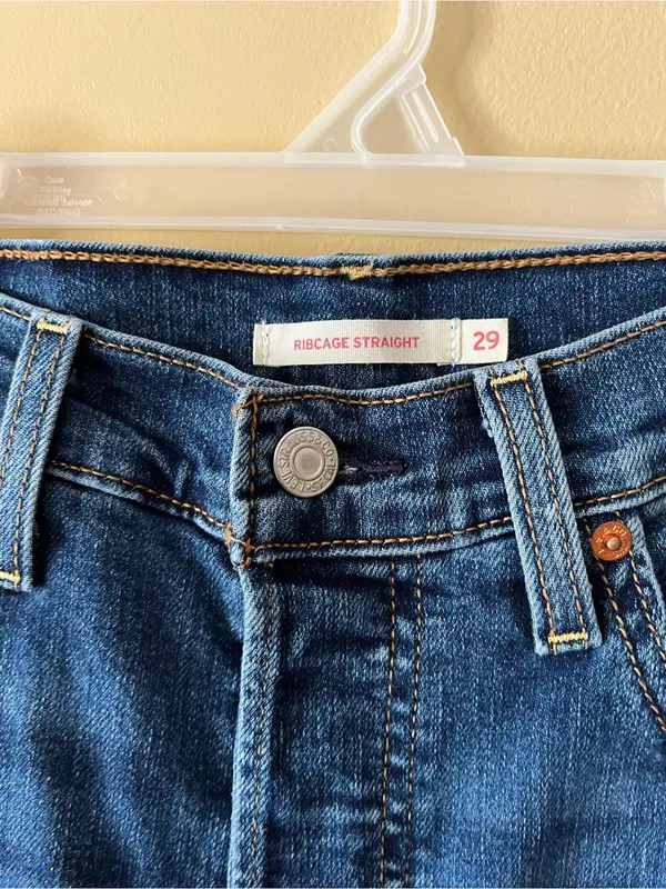 Levi's Ribcage Straight Blue Jeans - Image 5